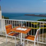 terrasse mit meerblick zimmer comfort - hotel ker moor saint quay portrieux