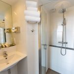 salle de bain chambre confort - hotel ker moor saint quay portrieux