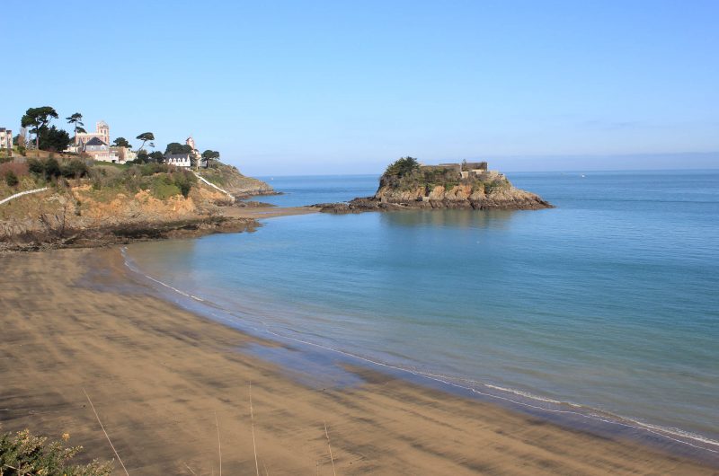 PLAGE DE LA COMTESSE HOTEL KER MOOR PREFERENCE SAINT QUAY PORTRIEUX BRETAGNE SEA VIEW